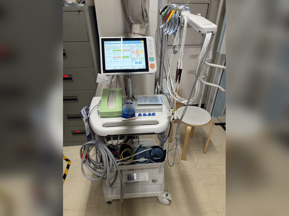 心電計・血管年齢測定機