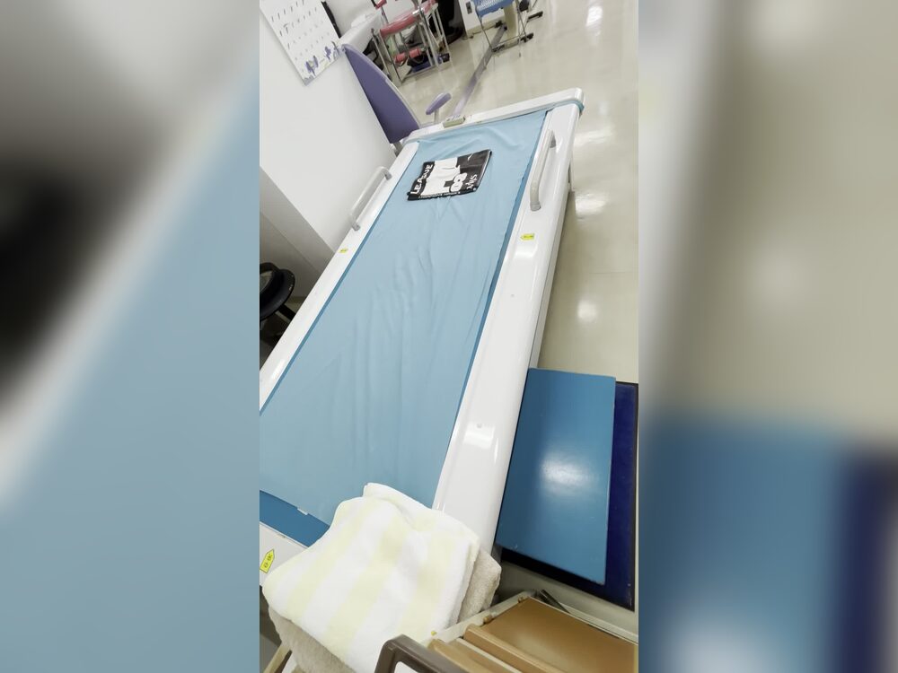 ウォーターベッド型マッサージ器